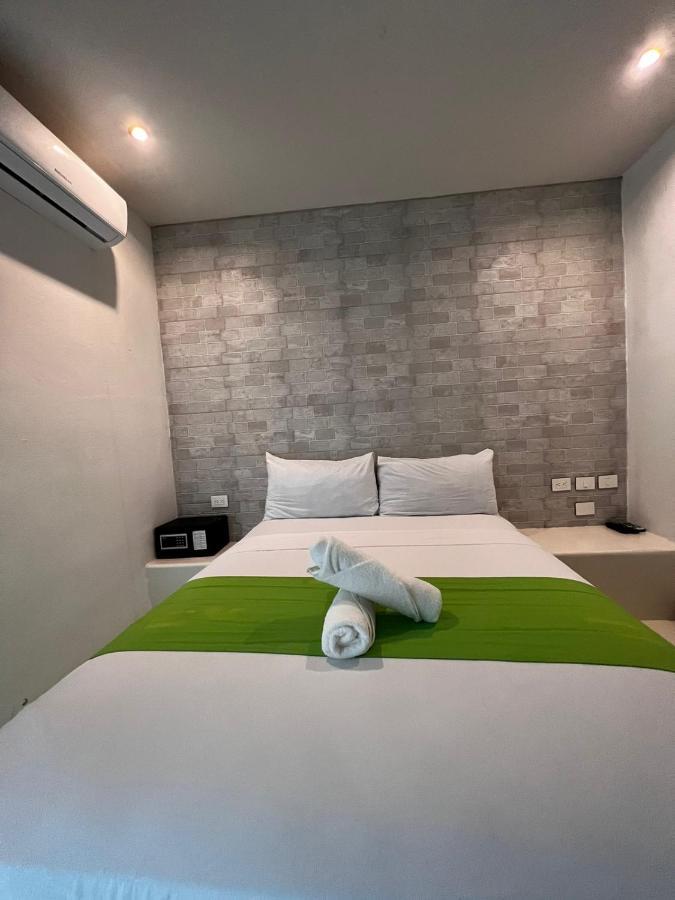 Hotel Mayari Holbox Exteriör bild A room at the hotel