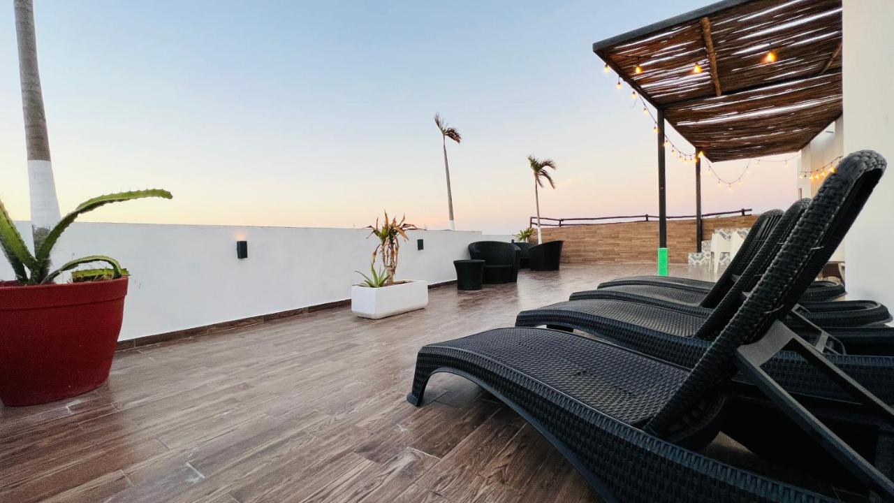 Hotel Mayari Holbox Exteriör bild Rooftop at Hotel Habita