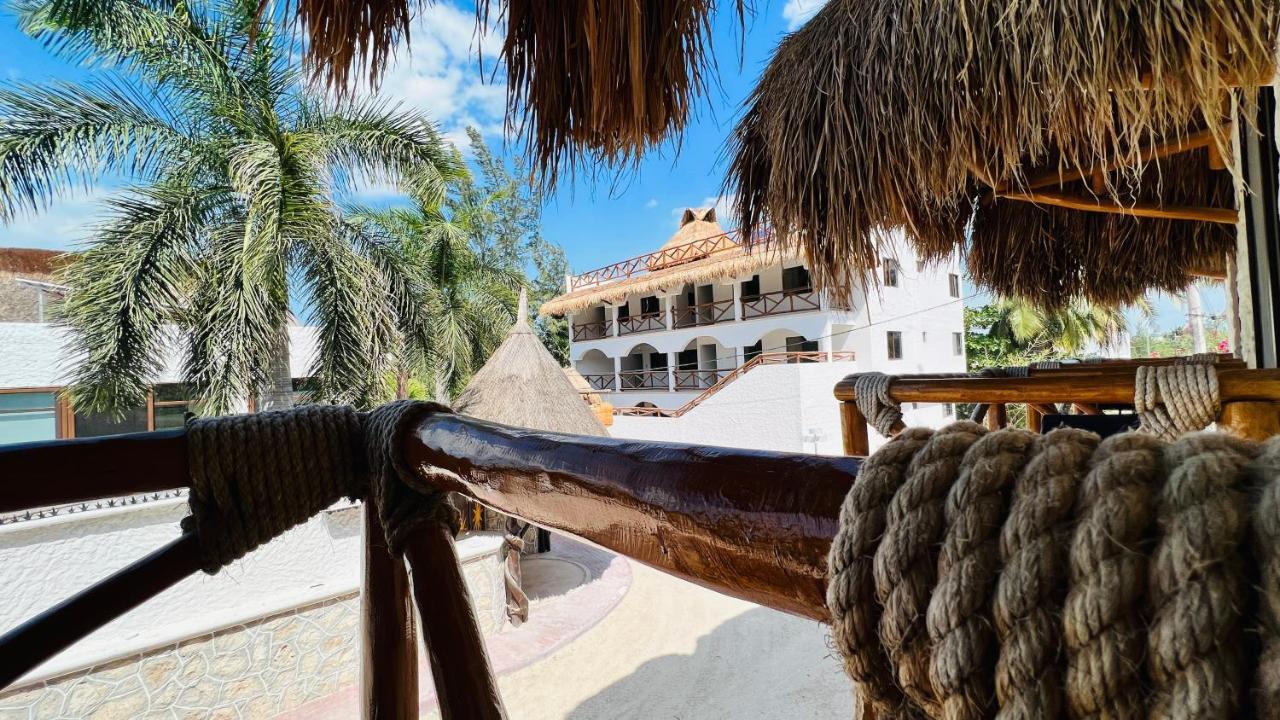 Hotel Mayari Holbox Exteriör bild